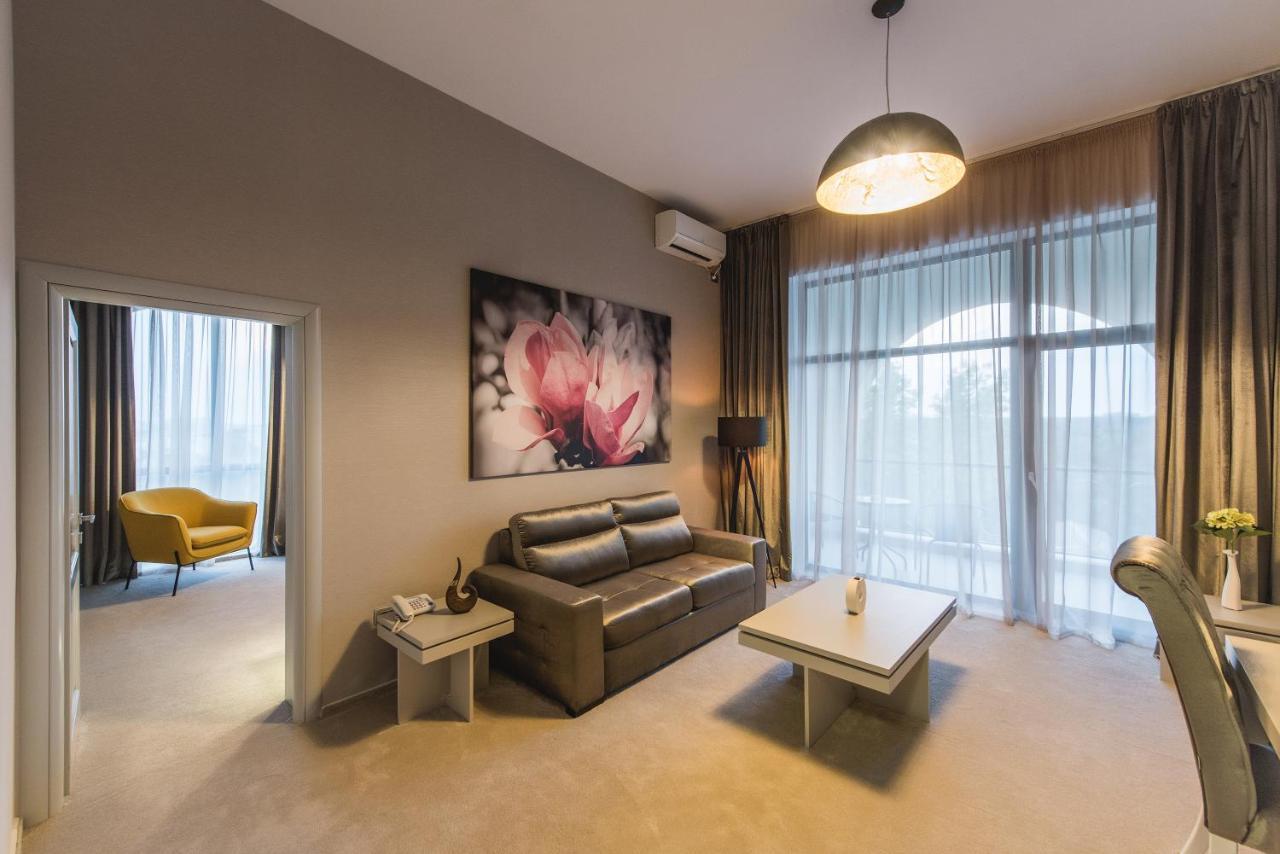 Hotel Edma Alexandria Kültér fotó